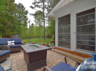 9106 Dogwood Ridge Dr, Charlotte, NC 28227