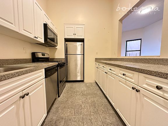 2nd image of 243 W 135th St APT 5B