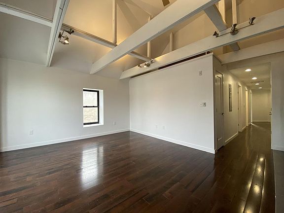 5th image of 4818 Baltimore Ave #3