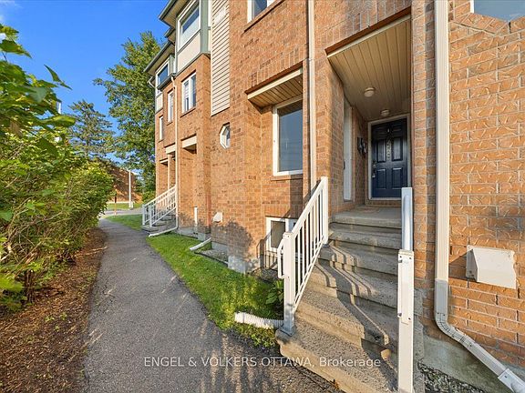 3rd image of 2820 Baseline Rd #9