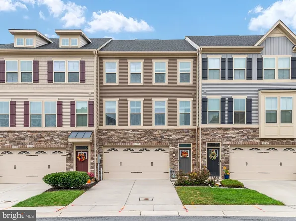 8297 Kippis Rd, Millersville, MD 21108