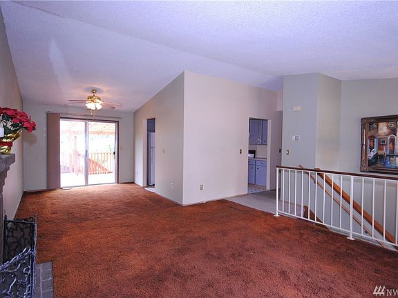 3rd image of 16905 To 16907 13th Avenue Ct E
