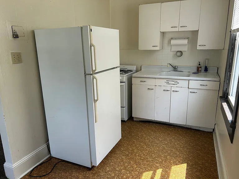 123 Delta St #C — Photo 3
