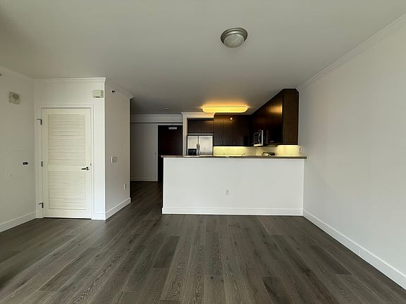 5th image of 199 New Montgomery St Unit 904