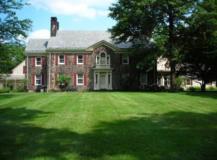 3609 Vicary Sq NE APT 2, Canton, OH 44714
