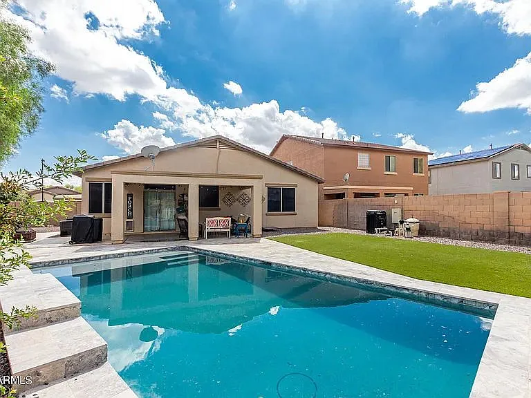 1180 E Saddleback Pl — Photo 4