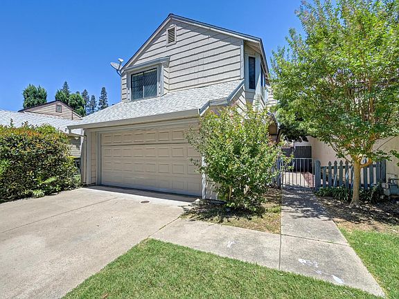 3rd image of 2316 Sandcastle Way