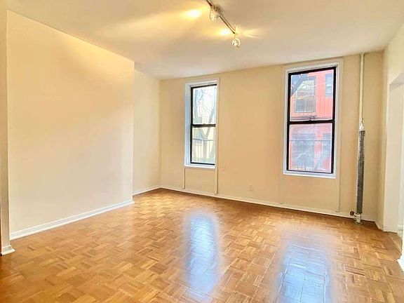 5th image of 634 Hudson St APT F3
