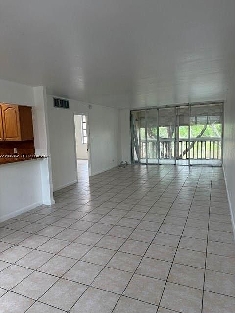 7031 Environ Blvd APT 221