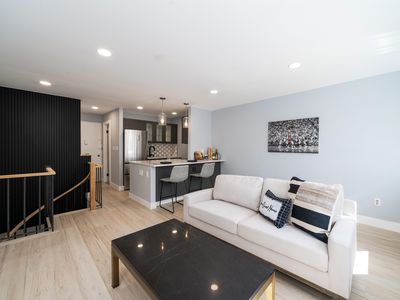 356 Palisade Ave APT 1B, Jersey City, NJ, 07307