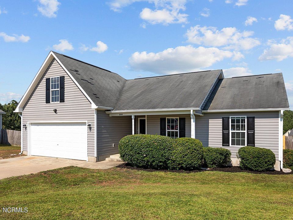 1st image of 580 Copper Creek Drive
