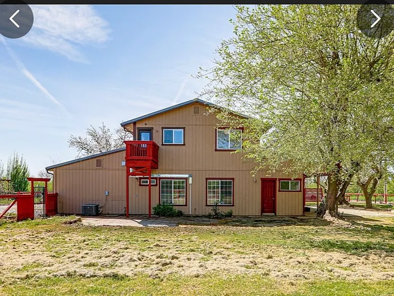 5051 E Liberty Rd — Photo 4