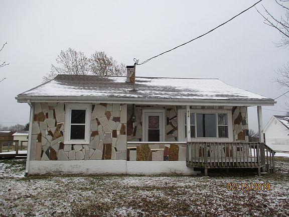 3rd image of 914 S Blake St