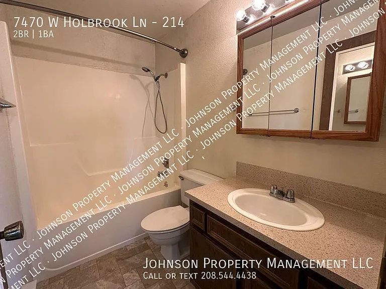 7470 W Holbrook Ln #214 — Photo 8