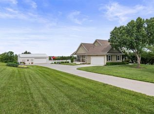 3401 SW Hodges Rd, Topeka, KS 66614