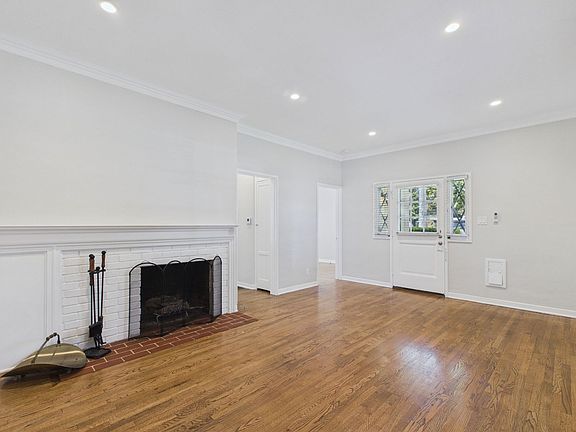4th image of 664 Mira Monte Pl #132