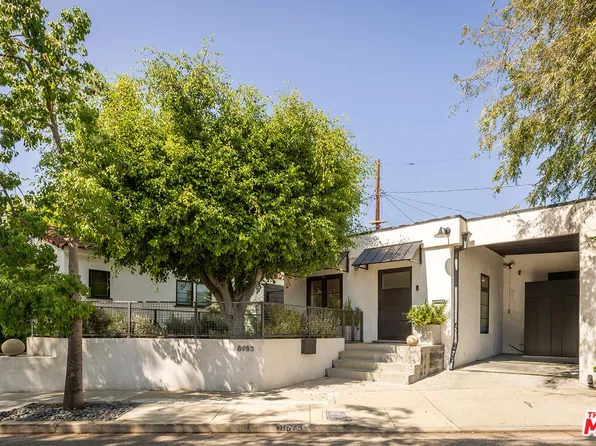 8985 Lloyd Pl, West Hollywood, CA 90069