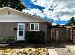 1686 NW Division St, Corvallis, OR 97330
