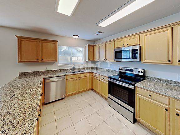 3rd image of 15334 Sienna Oak Dr