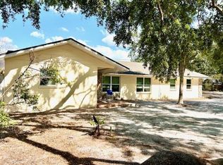 110 Pine Ave, Osprey, FL 34229