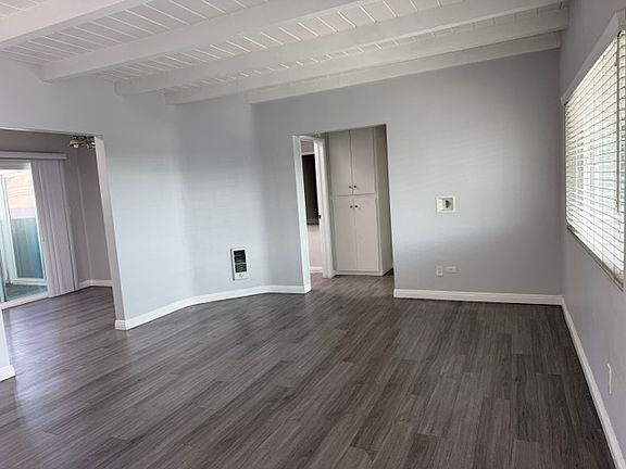 5th image of 2122 Huntington Ln APT 3