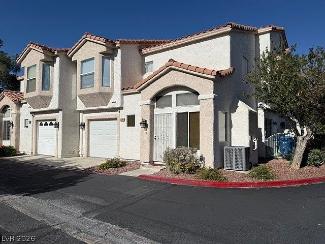 1st image of 6856 Coral Rock Dr