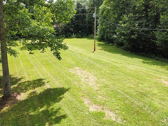 2nd image of 7060 Martin Creek Rd