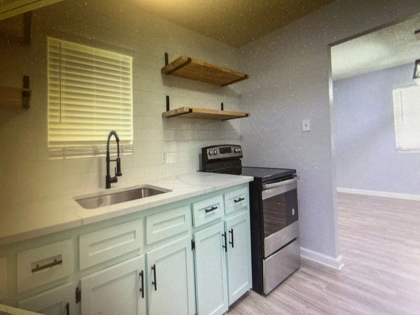 Move In Special $500 Off 1st Full Months Rent Beautiful Home Just Minutes From The Brazos River G... — Photo 4