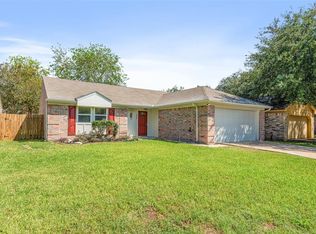 3939 Issacks Way, Sugar Land, TX 77479
