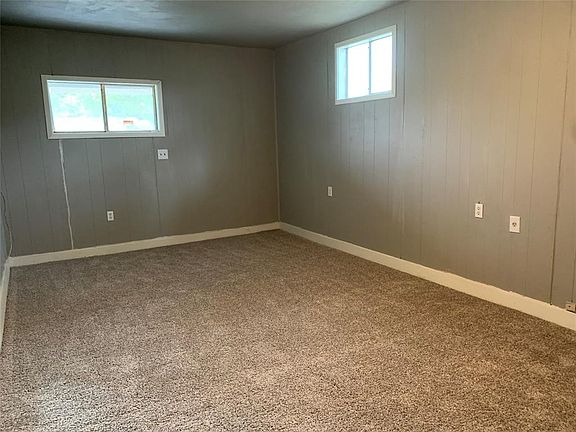 4th image of 5509 Burton Ave