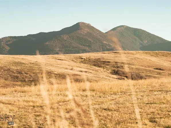 21 Arrowleaf Hills Dr, Bozeman, MT 59715