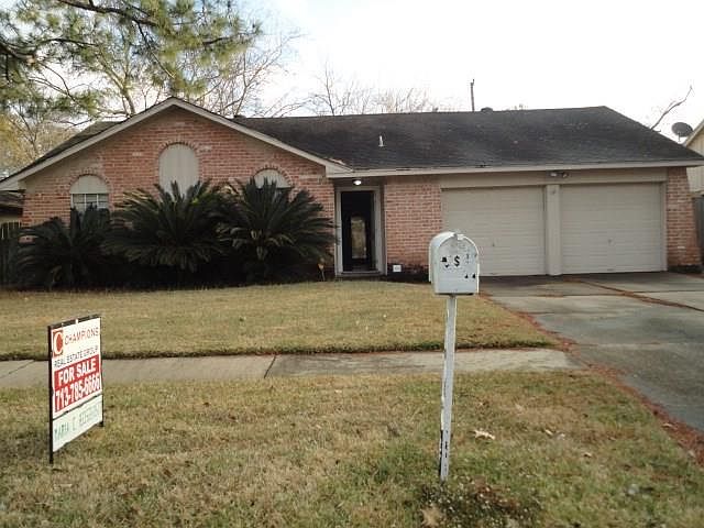 1st image of 13631 Greenway Dr
