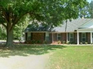 4398 Hillsdale Dr, Olive Branch, MS 38654