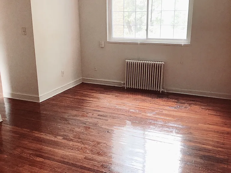 100 Schuyler Rd #204 — Photo 8