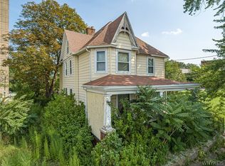 810 Niagara Ave, Niagara Falls, NY 14305