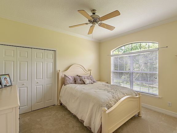 5th image of 3900 Pinetop Blvd