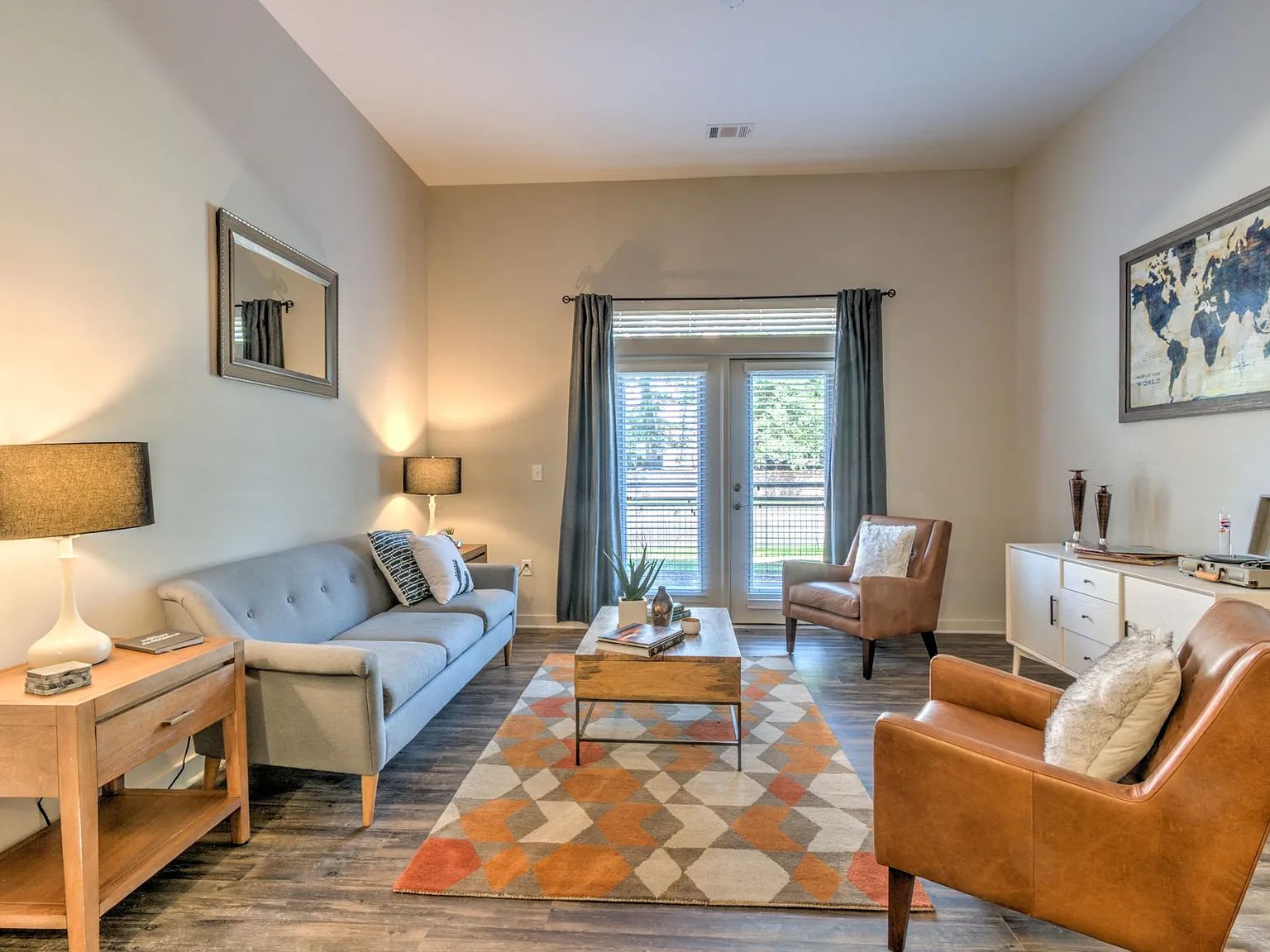 Highland Row — Photo 2