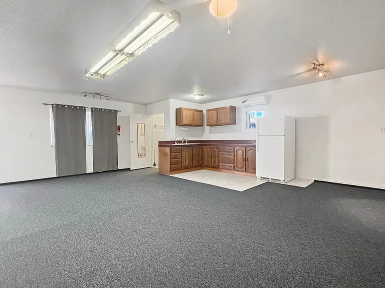 871 Montera Ln — Photo 14