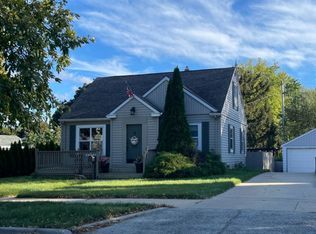 7217 W Fiebrantz Ave, Milwaukee, WI 53216