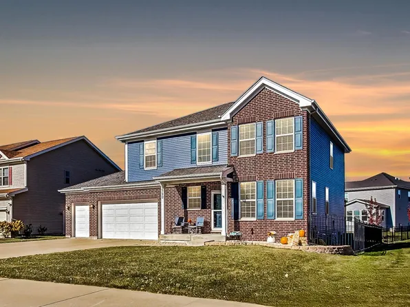 3790 Reserve Dr, Algonquin, IL 60102