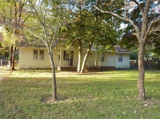 615 Clyde Ave, Fruitland, MD 21826