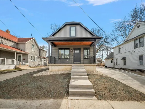 1030 Helen St, Grand Rapids, MI 49503