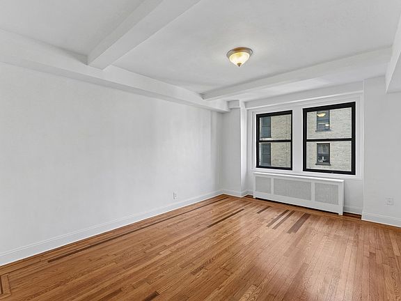 3rd image of 253 W 72nd St APT 1511