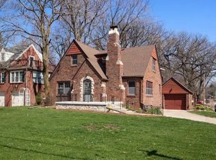 2103 34th St, Des Moines, IA 50310