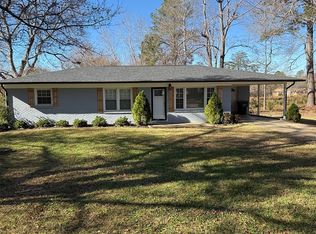 627 Pickens St, Chesnee, SC 29323