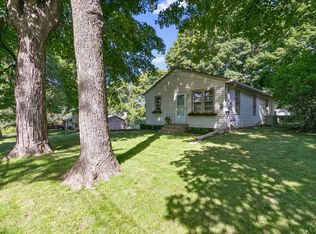 2330 Fairview Ln, Mound, MN 55364