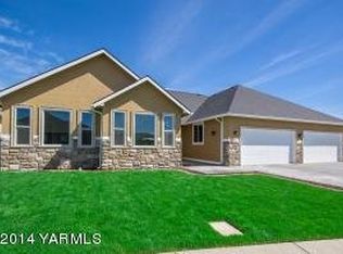 7501 Crestfield Rd, Yakima, WA 98903