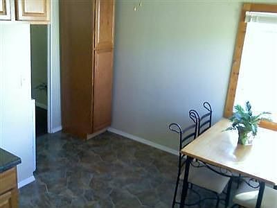 5th image of 2337 Vale Dr