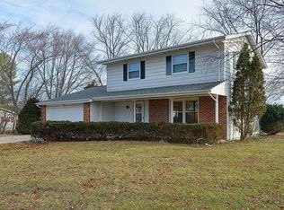 2180 Ridgewood Rd, Grafton, WI 53024