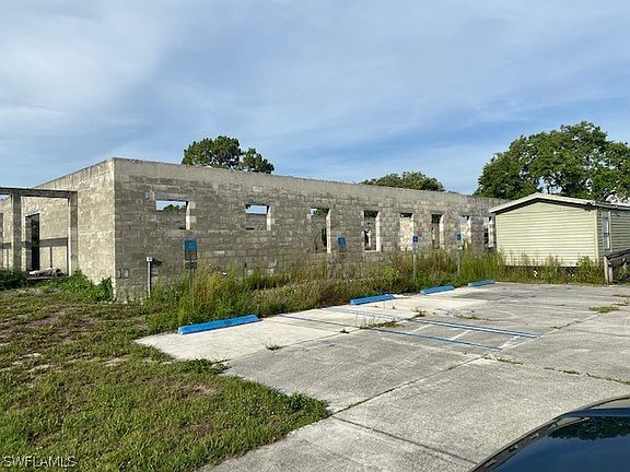2nd image of 21020 Wild Horse Dr